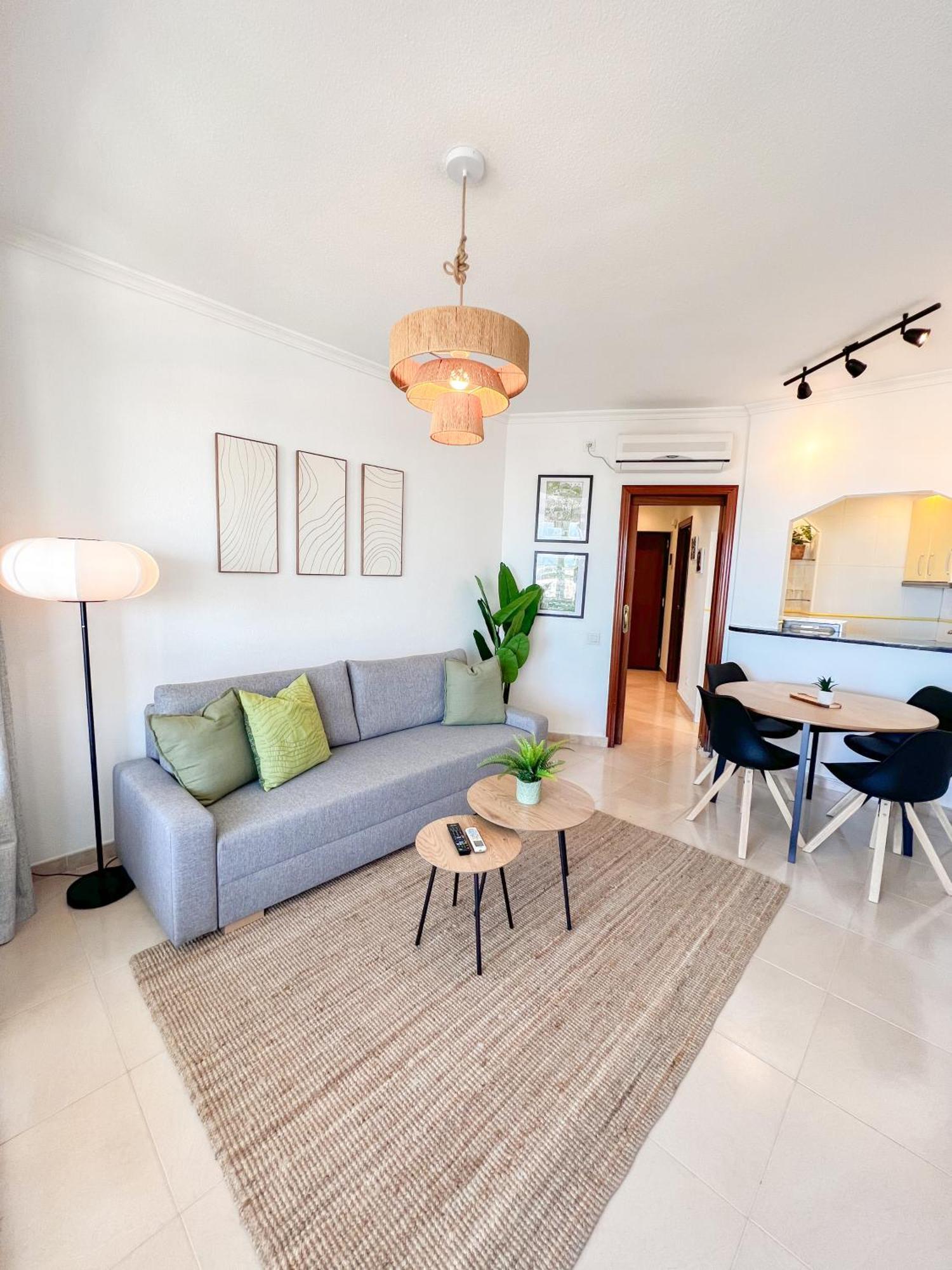 Ferienwohnung Cozy Flat With Sea Views La Torre Torremolinos Exterior foto