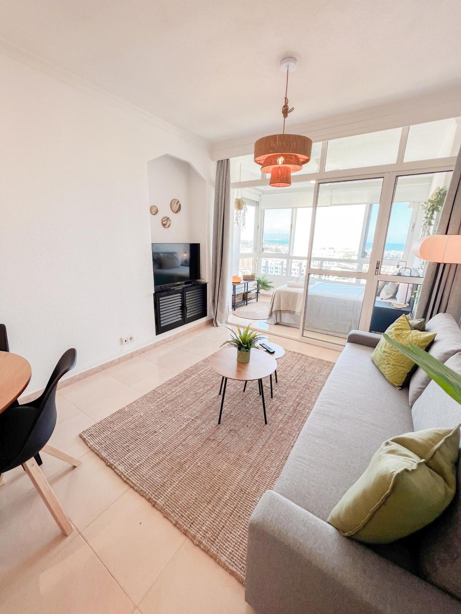 Ferienwohnung Cozy Flat With Sea Views La Torre Torremolinos Exterior foto